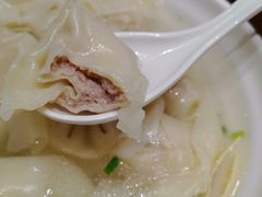 刀鱼馄饨-老半斋(福州路店)