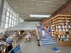 -朵云书院(滴水湖店)