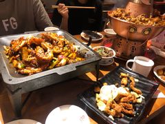 -炉小二铜锅牛蛙•川湘菜(三里屯店)