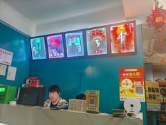 -荒岛实景沉浸密室(江汉路1店)