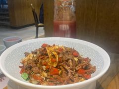 小炒黄牛肉-黄泥岗·地道湖北菜(奥特莱斯店)