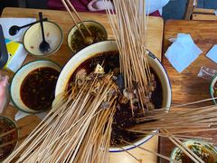 -拈签一笑黄牛肉辣卤串串