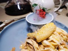 盐焗手撕鸡-尚一汤·粤菜海鲜(环球港店)