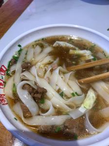 李兰英湖南面馆(护国路店)-"贵阳的朋友带我来吃的特色面,1点左右过来