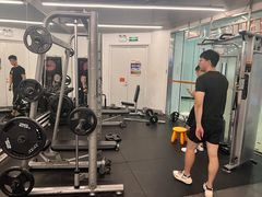 -乐刻运动健身(君临广场升级店)