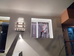 -维纳斯化妆摄影学校