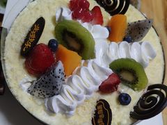 -皇冠幸福里动物奶油生日蛋糕(石桥店)