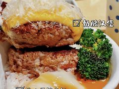 -红猪卤肉饭(大西洋美食城店)