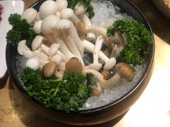 -左庭右院鲜牛肉火锅(新梅广场店)