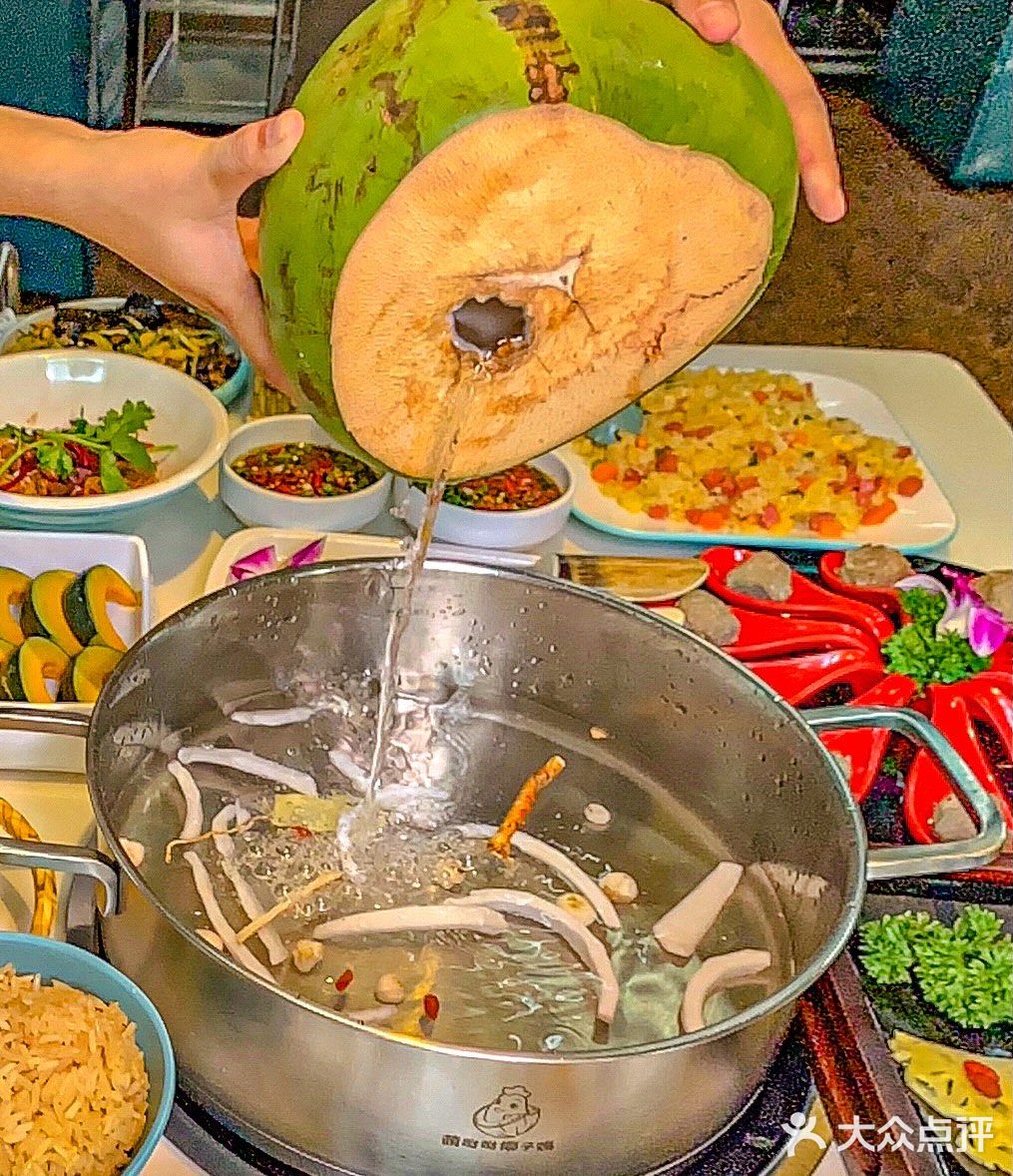 三亚宝藏餐厅三亚不得不夸的椰子鸡 