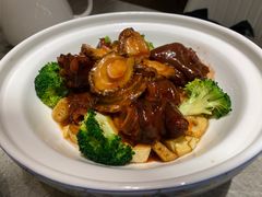 鲍鱼猪手-会宾园·云山宴中餐