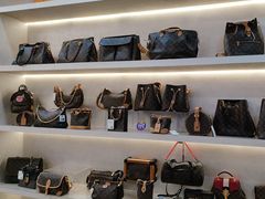 -六六奢品·vintage中古·回收二手奢侈品包包手表首饰(环球港店)