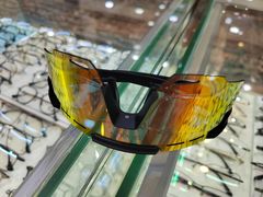 -三叶眼镜城批发市场(上海火车站店)