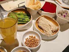 -海底捞火锅(长宁路龙之梦店)