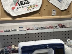 -VANS(三里屯太古里店)