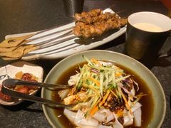 羊毛工镇凉皮-丝路金桃·新疆菜(徐汇店)