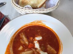 红菜汤-小白桦西餐厅