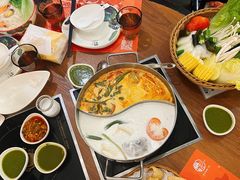 -樾餐厅泰式海鲜火锅(民歌湖店)