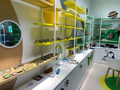 -菲越企鹅眼科(龙湖天街店)