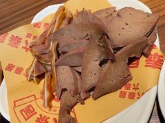 -六泰居·尔滨地标·东北菜(松北店)