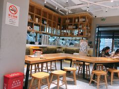 大堂-小桃园·豆浆油条(复兴中路店)