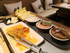 -尚尚仙·酸汤猪手·猪肚鸡火锅(华联万柳购物中心店)