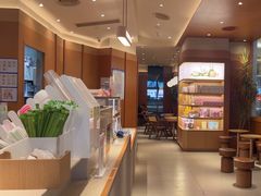 -奈雪的茶(M+世纪都会广场店)