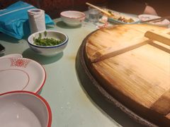 -鱼窝棚柴火铁锅炖(富山屯店)