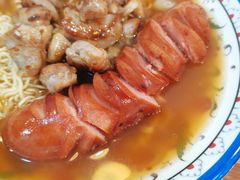 肉丁力肠公仔面-永安咖啡室