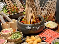 -郑记·古法黑砂锅串串(龙泉店)