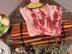 -轻烧烤肉(光谷步行街店)