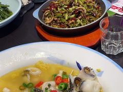 -川流不息·地道川菜·小龙虾(松东路店)