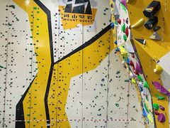 -问山MountQuest攀岩馆