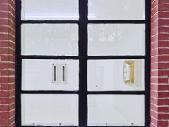 -胶囊画廊