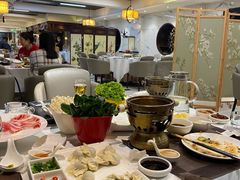 -胡记饭店(保工街店)