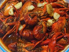 -叶派龙虾•招牌香辣蟹·海鲜(中海国际店)