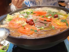 -乡土特色.冷锅鱼.牦牛肉汤锅