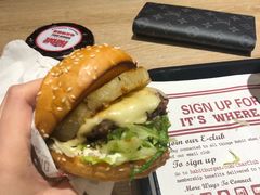 -The Habit Burger Grill 哈比特汉堡(爱琴海店)