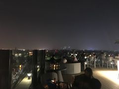 -顽啤熊·酒客酒馆(苏城夜景必选店)