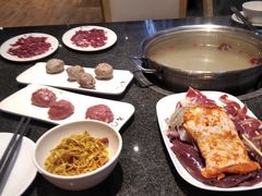 -名门潮牛·鲜牛肉海鲜火锅.烧烤自助餐厅(诚丰广场店)