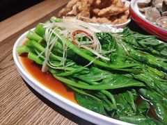 白灼菜心-龙少爷碳火干锅(环球中心店)
