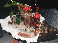 -蟹犇前•帝王蟹雪蟹(陆家嘴店)