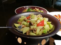 -江上荟·创意中国菜(绿地缤纷城店)