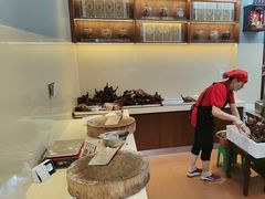 -王浩儿纪六孃甜皮鸭(乐山总店)