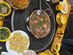 -银同牦牛肉火锅