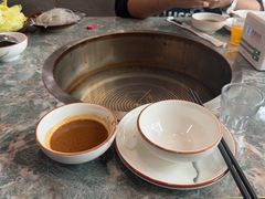 -三里屯土灶炖公鸡地锅鸡(江东店)