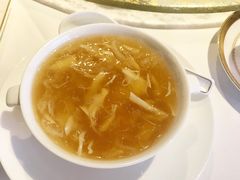 蟹肉竹笙烩官燕-唐阁(香港朗廷酒店)