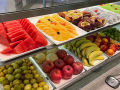 自助取餐区-前海华侨城JW万豪酒店·都会尚膳自助餐厅·牛排海鲜酒水畅飨