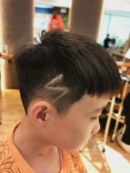 -意廊 Hair Salon