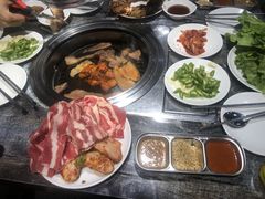 -33韩式自助烧烤(环城南路店)